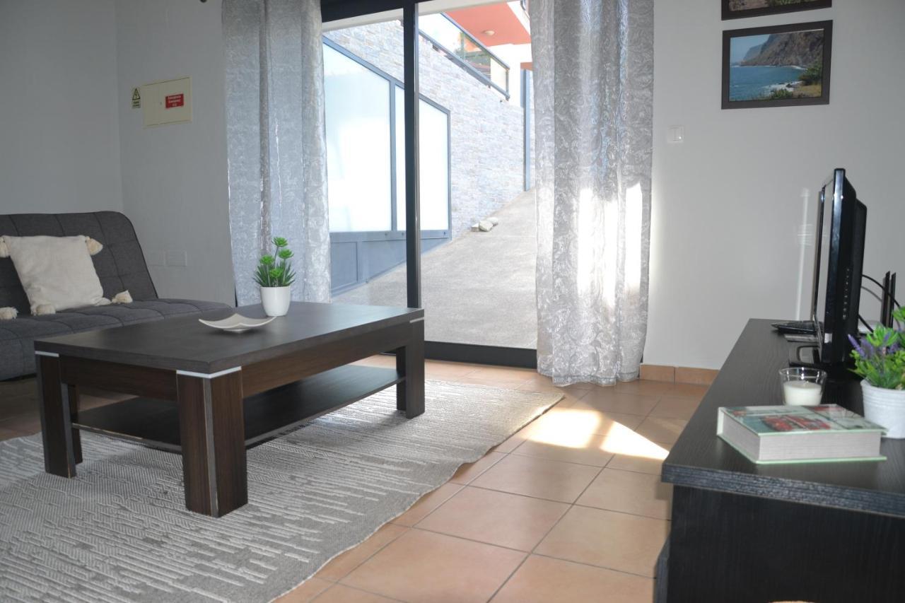 Casa D' Avo Zeza Apartment Jardim do Mar Luaran gambar